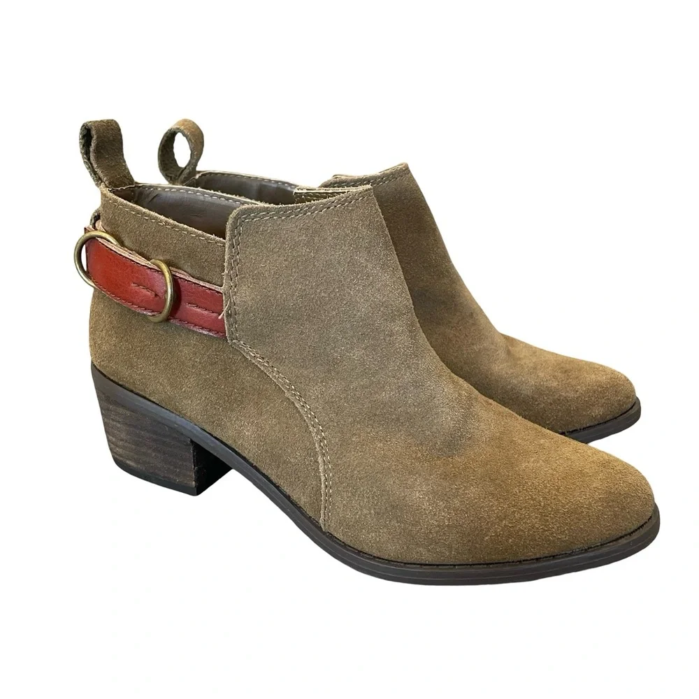 American Eagle Outfitters Tan Ankle Boots with Red Strap